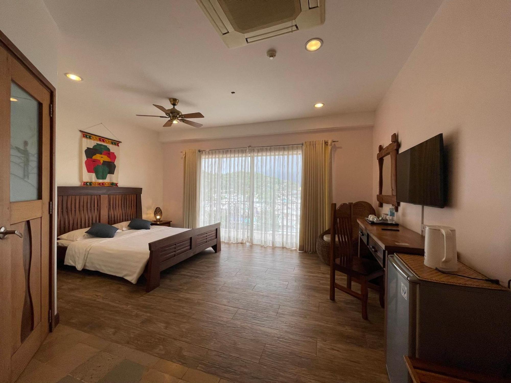 Corto Del Mar Hotel Coron Extérieur photo