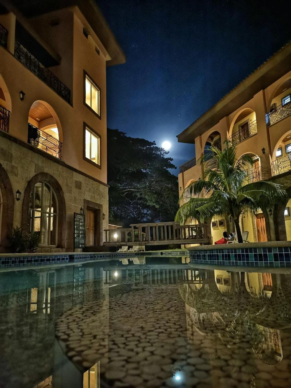 Corto Del Mar Hotel Coron Extérieur photo